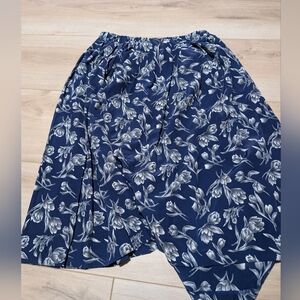 Vintage Floral Navy and White Skirt